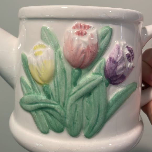 Vintage Ceramic Watering Pot with Tulip Design - Picture 3 of 8